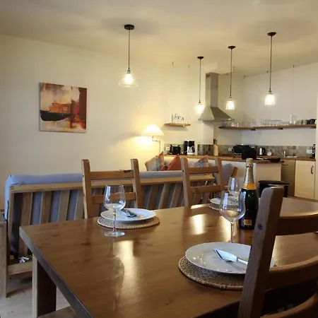 Kitzbichler By Managers *